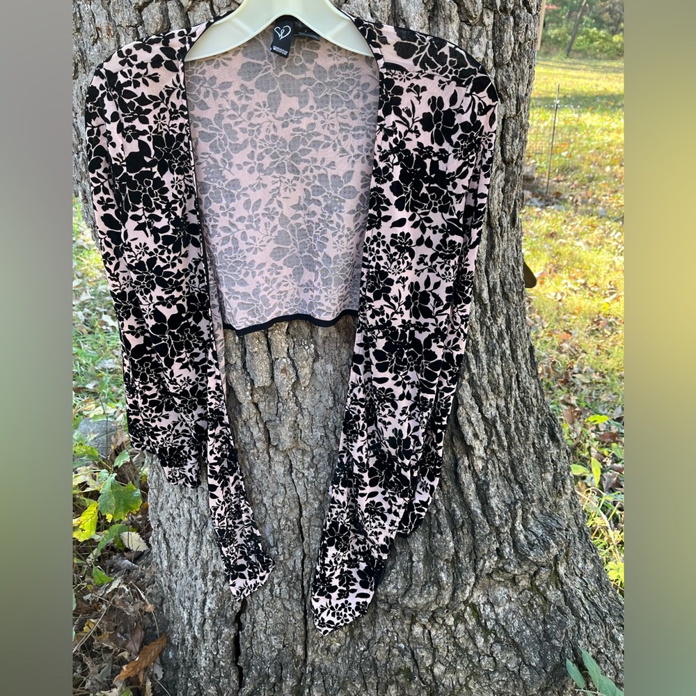Windsor Front Tie Blouse in size S